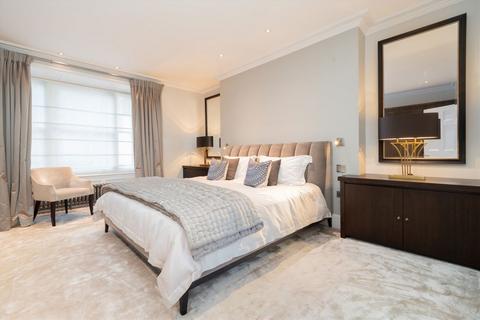 undefined, Chesterfield Hill, London W1J