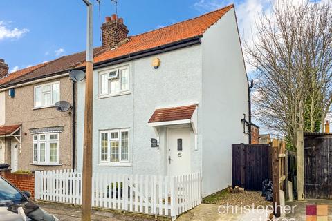 63 Dewhurst Road, Cheshunt, Waltham Cross, EN8 9PG