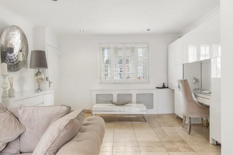 63 Dewhurst Road, Cheshunt, Waltham Cross, EN8 9PG