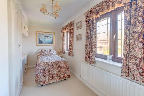 9 Berkeswell Close, Redditch, B98 8SF