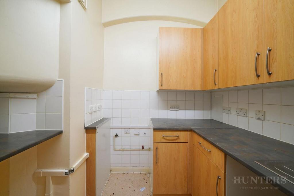 124, Lordship Lane London,  - m L4 YN1 MUDA4zjs XH6wf6