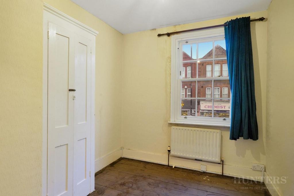 124, Lordship Lane London,  - Sgtujnqs Hp Lk8 Yd4d I2m