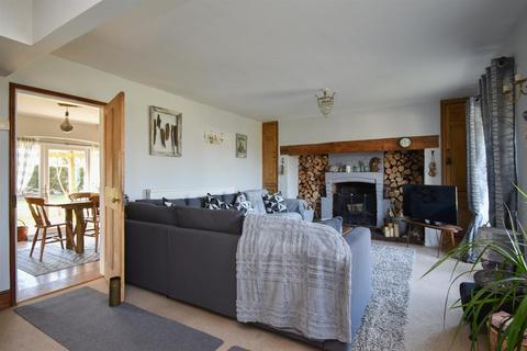 4 bedroom house for sale, Cripps Corner Road, Staplecross, Robertsbridge