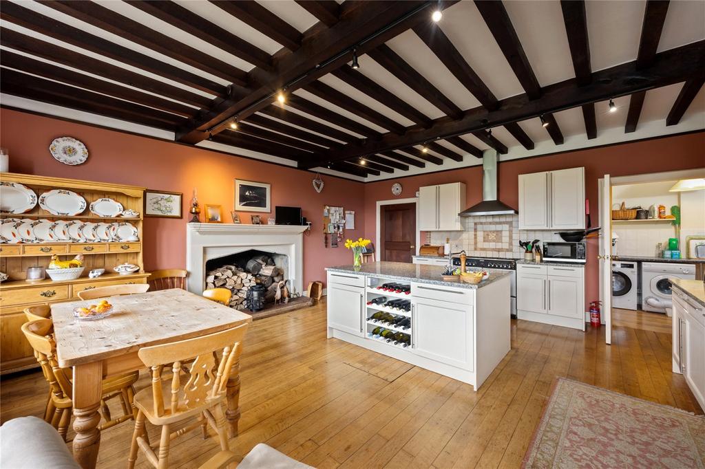 Kitchen/Breakfast