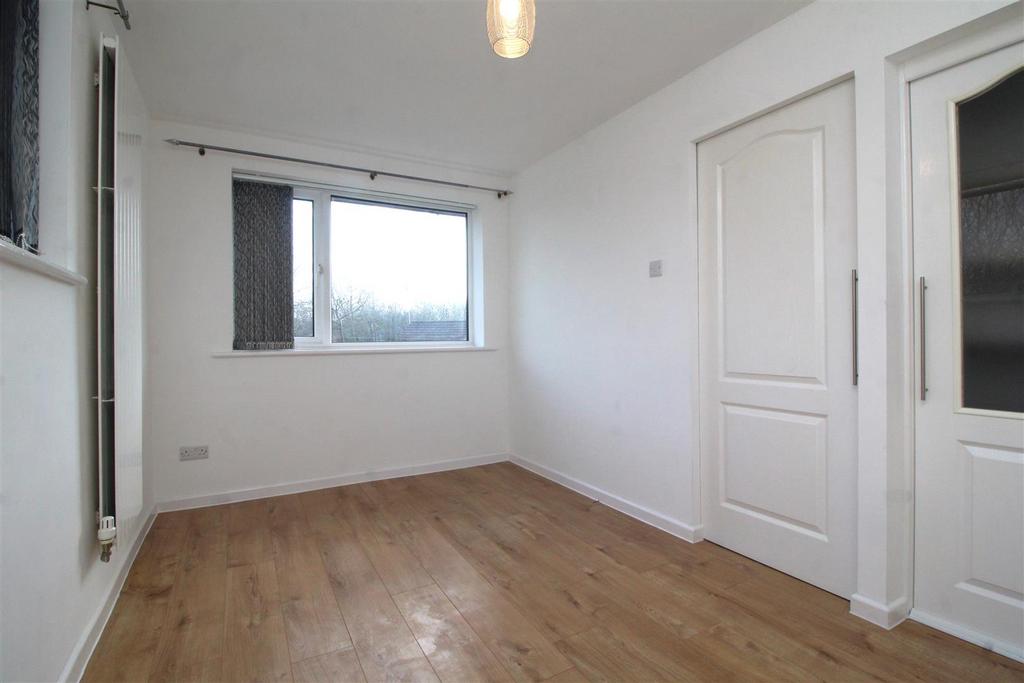 Bedroom .JPG