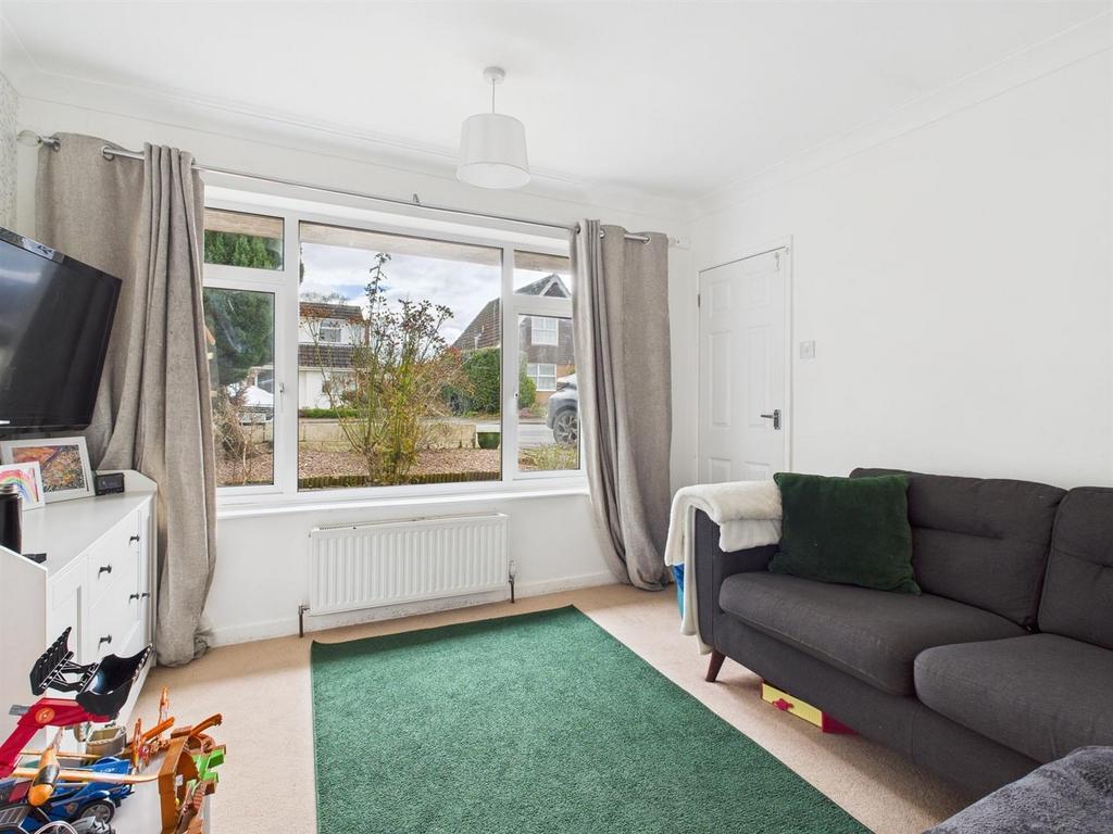 Sitting Room/Bedroom 3