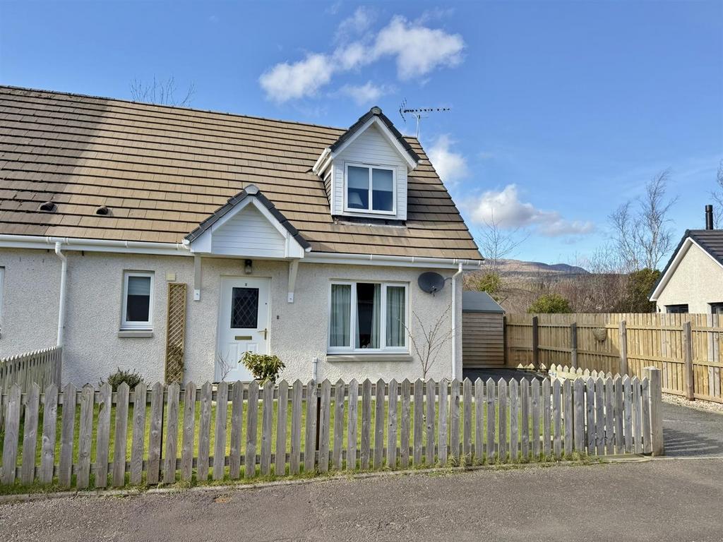 2 Glen Court