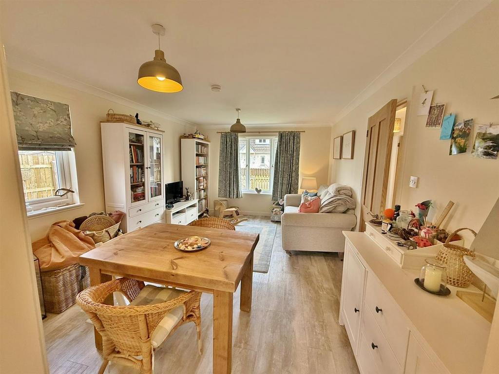 Lounge dining room