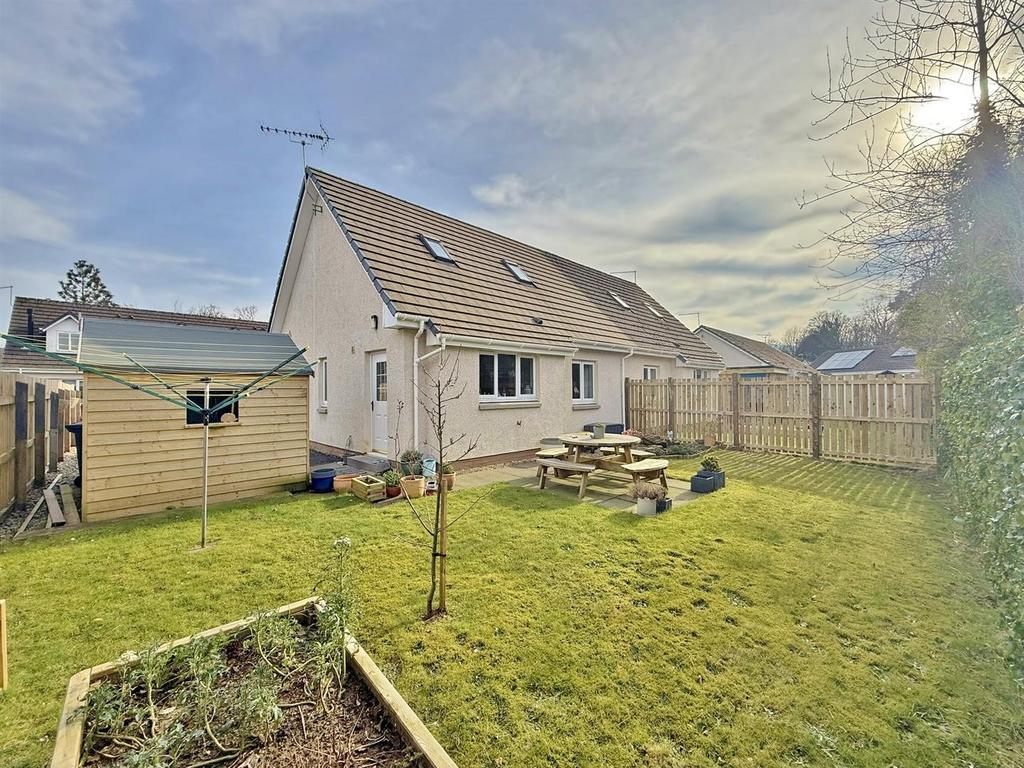 2 Glen Court rear