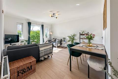 undefined, St James Court, Park View Close, St. Albans, Hertfordshire, AL1