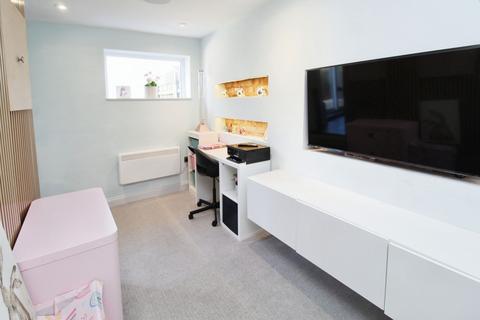 42 Station Close, Riding Mill, NE44 6HF
