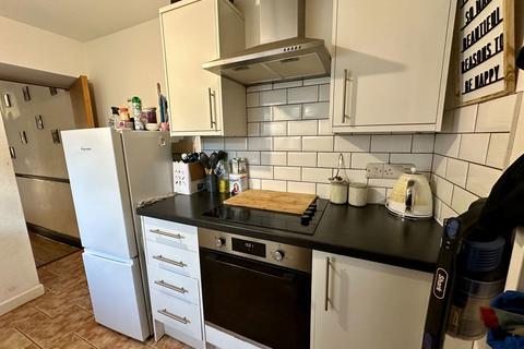 3 bedroom terraced house for sale, Woodville Road, Torquay, TQ1 1LP