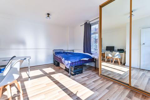 undefined, Cliffords Inn, City, London, EC4A