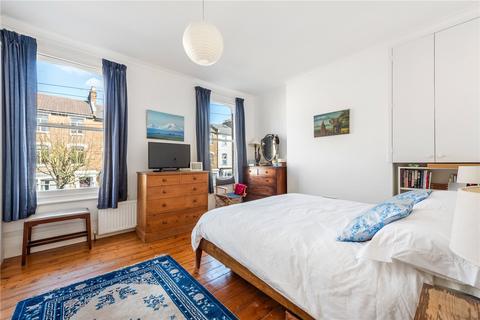 39 Romilly Road, London, N4 2QY