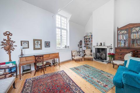Perrins Walk, Hampstead, London, NW3