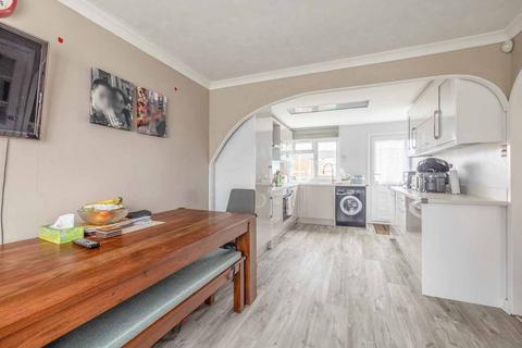 3 bedroom terraced house for sale, Grange Way, Iver SL0