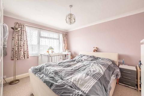 3 bedroom terraced house for sale, Grange Way, Iver SL0