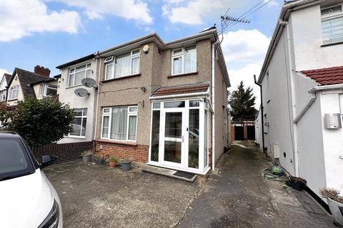 14 Seaton Road, Hayes, UB3 1NS