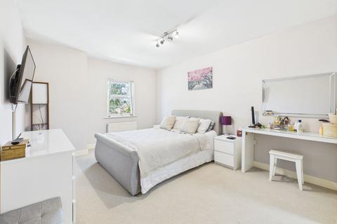 42 Burcote Fields, Towcester, NN12 6TH