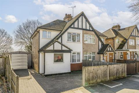 undefined, Long Elmes, Harrow HA3