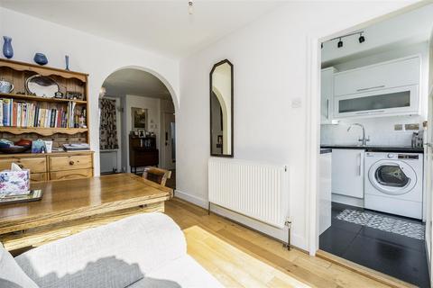 undefined, Long Elmes, Harrow HA3