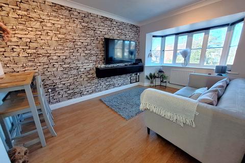 undefined, Bursledon, Southampton