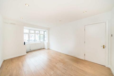 4 bedroom house to rent, Rookstone Road, London SW17