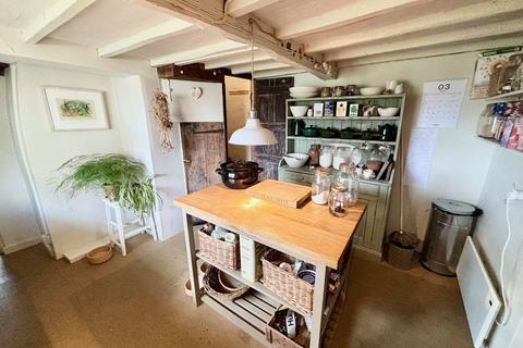 Rose Cottage Bell Green, Cratfield, Halesworth, IP19 0DL