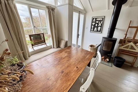 Rose Cottage Bell Green, Cratfield, Halesworth, IP19 0DL