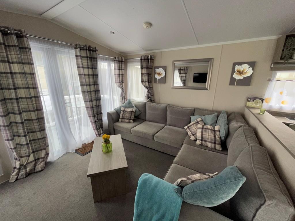 Living room 2