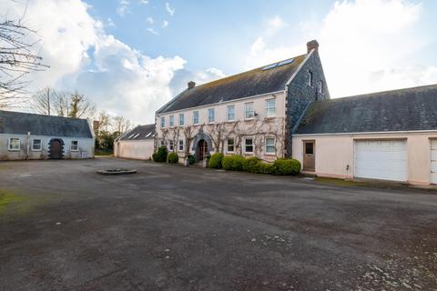 6 bedroom detached house for sale, Rue Des Vallees, Castel, Guernsey, Channel Islands