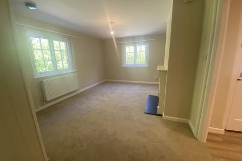 2 bedroom semi-detached house to rent, Hocombe Bridge Cottages, Chandlers Ford SO53