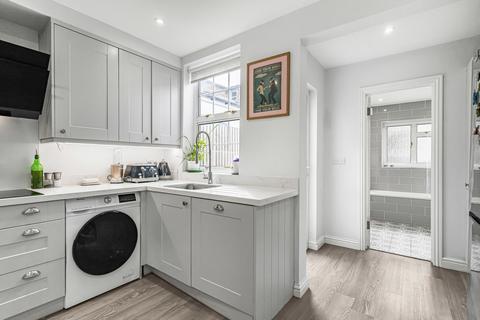 18 Bynes Road, South Croydon, CR2 0PR