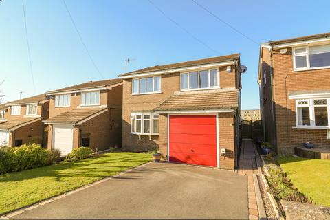 4 bedroom detached house for sale, Meadowfield Close, Glossop SK13