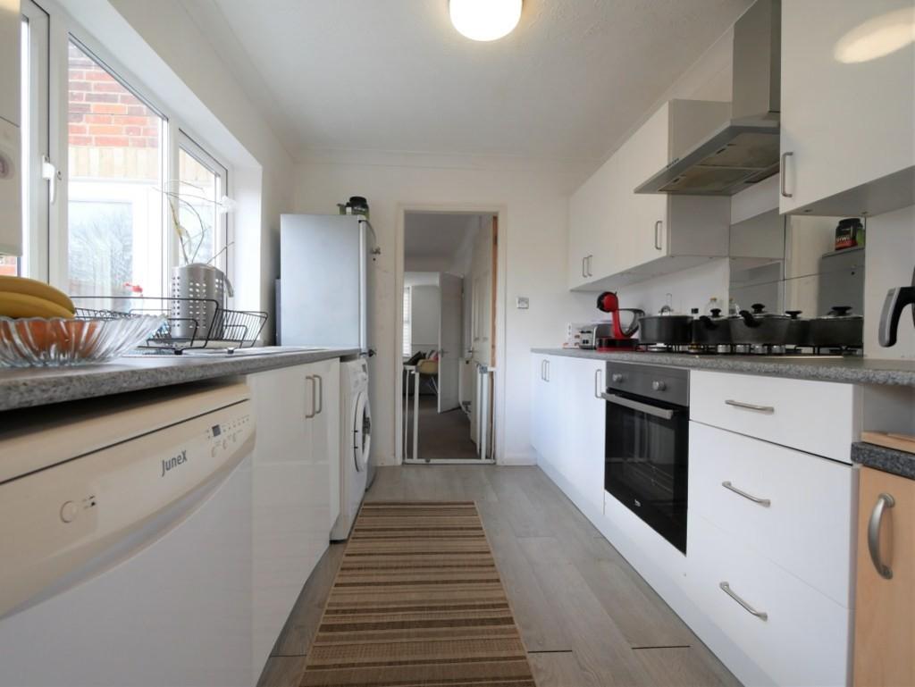 Kitchen2