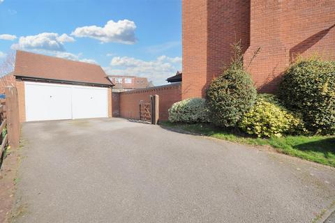 5 bedroom detached house for sale, Harecastle Bank, Whitebridge, Stone