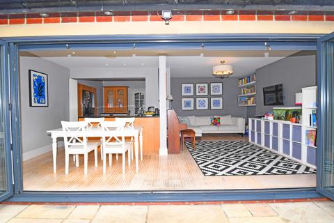 90 Beech Road, Harrogate, HG2 8EA