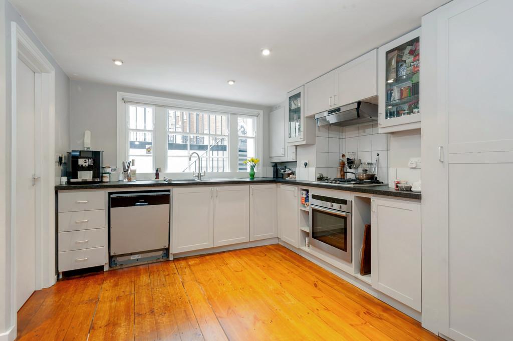 Tedworth-Property-For-Sale-Montpelier-Place-6