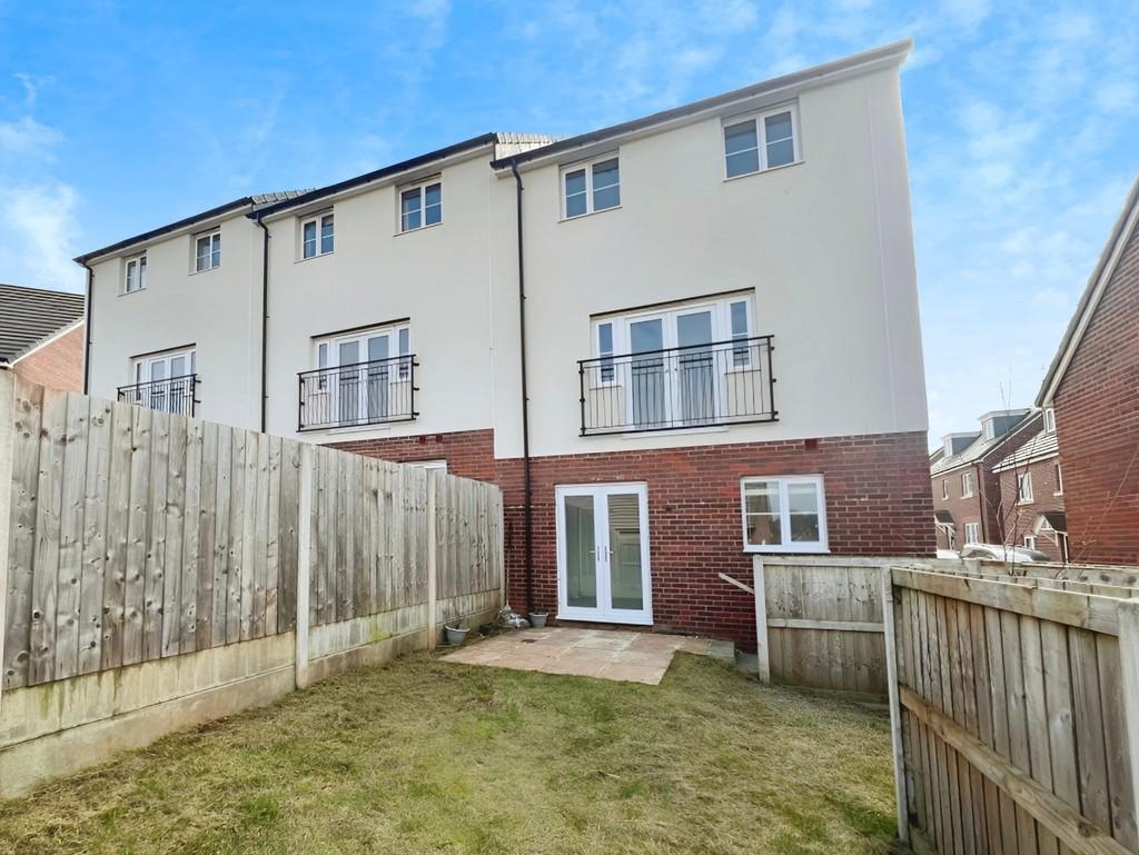 A2661223-garden 203