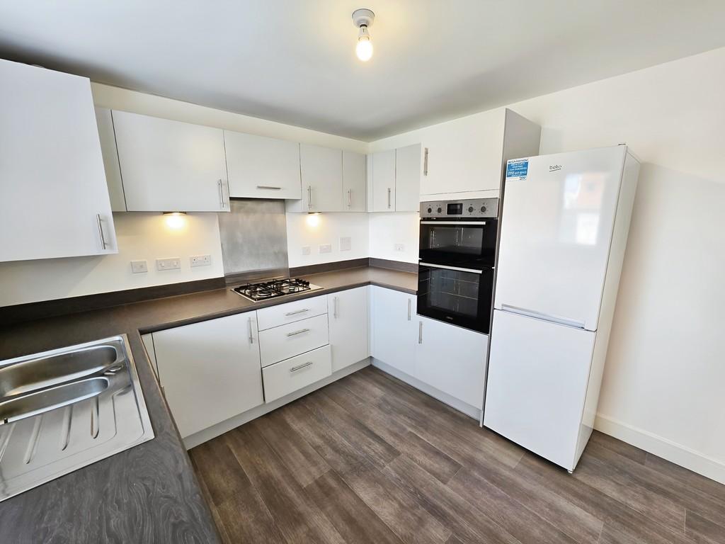 7b9426a1-Kitchen 201