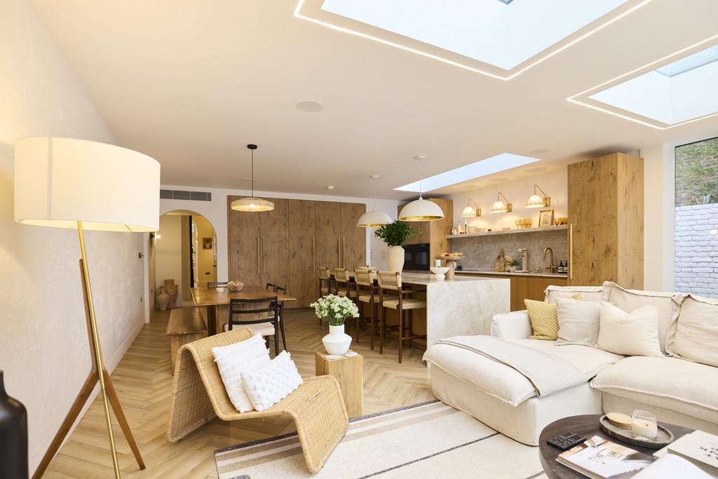 13 wakeman road 0407