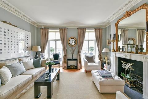 4 bedroom terraced house for sale, Halsey Street, London SW3