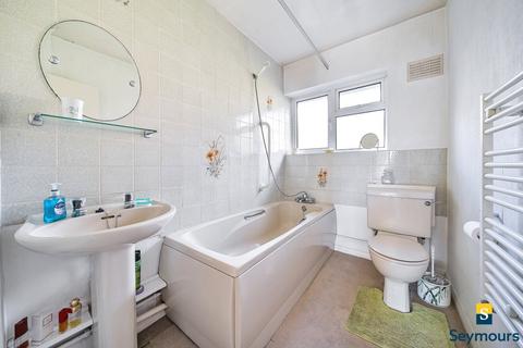 15 Dorrit Crescent, Guildford, GU3 3AL