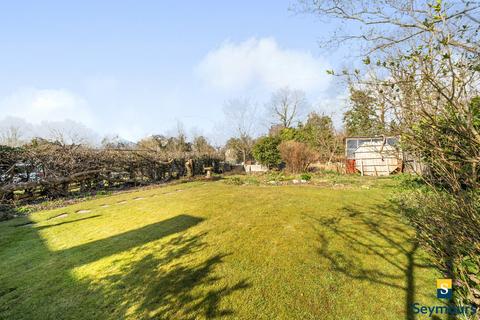 15 Dorrit Crescent, Guildford, GU3 3AL