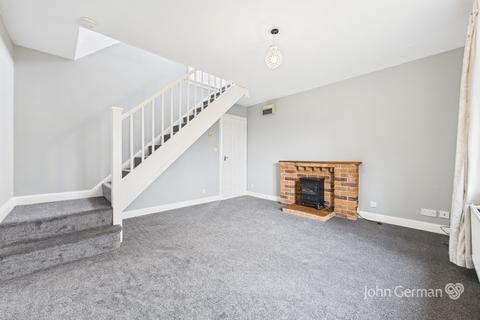 23 Kestrel Close, Uttoxeter, ST14 8TB