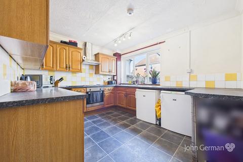 1 Abbey Road, Rocester, Uttoxeter, ST14 5LQ