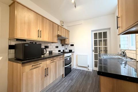 2 bedroom terraced house for sale, Hednesford Road, Heath Hayes