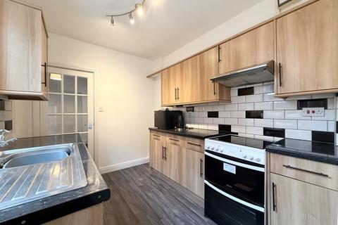 2 bedroom terraced house for sale, Hednesford Road, Heath Hayes