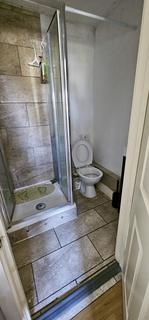 Studio to rent, Shaftesbury Avenue, Harrow HA2