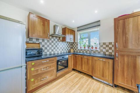 2 bedroom flat for sale, Silver Close, New Cross, London, SE14